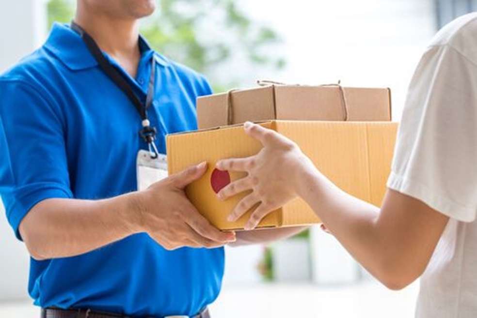 business-to-business couriers